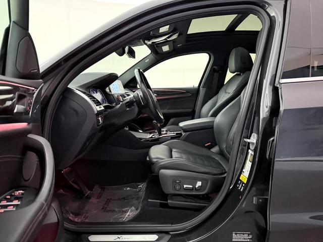 Photo of 2019 Gray BMW X4