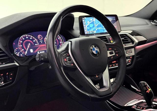 Photo of 2019 Gray BMW X4
