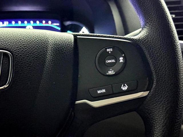 Photo of 2019 Gray Honda Pilot
