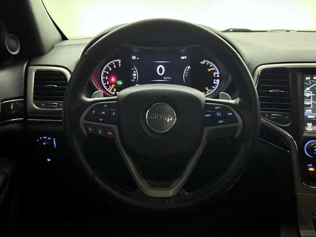Photo of 2016 Black Jeep Grand Cherokee