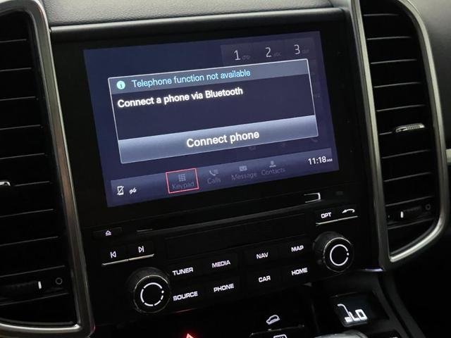 Photo of 2018 White Porsche Cayenne
