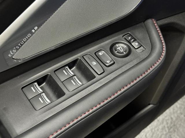 Photo of 2024 Apex Blue Pearl Acura RDX