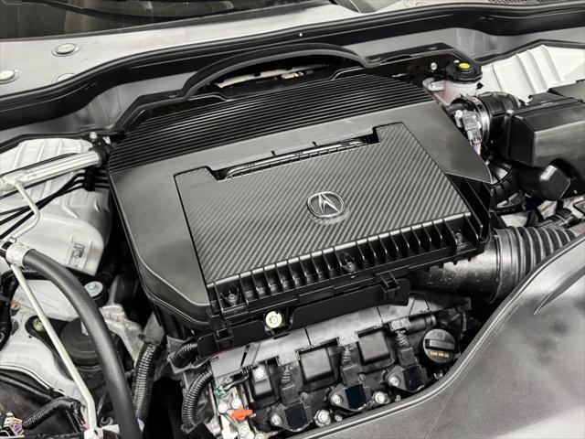 Photo of 2025 Platinum White Pearl Acura MDX