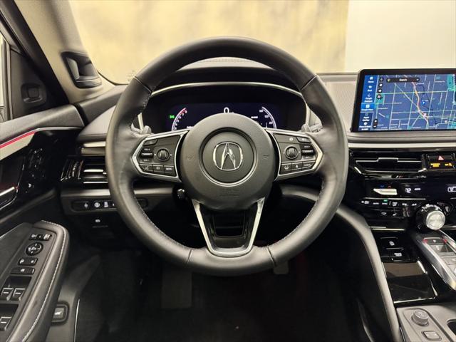 Photo of 2025 Platinum White Pearl Acura MDX