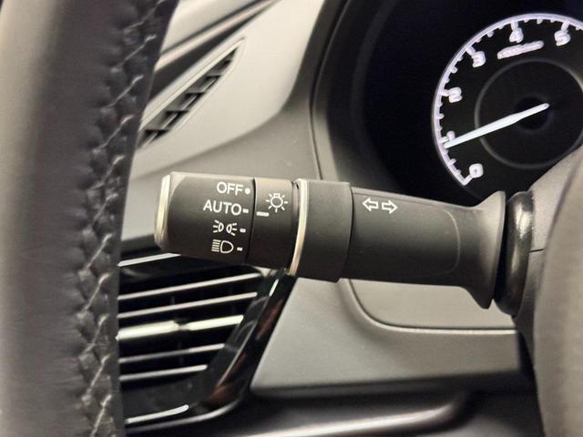 Photo of 2025 Canyon River Blue Metallic Acura RDX