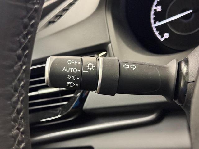 Photo of 2025 Liquid Carbon Metallic Acura RDX