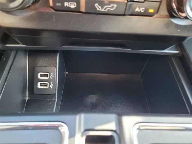 Photo of 2020 Oxford White Ford F-150