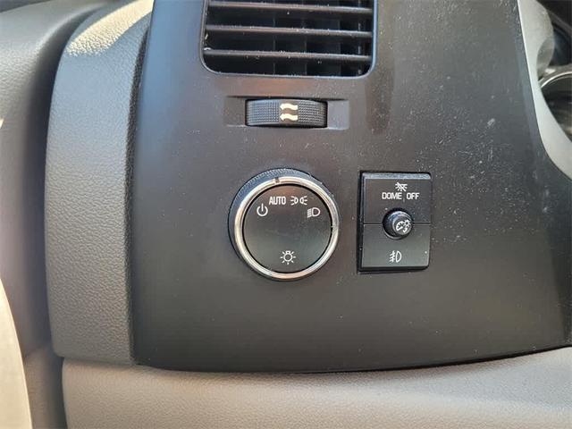 Photo of 2013 Silver Ice Metallic Chevrolet Silverado 2500