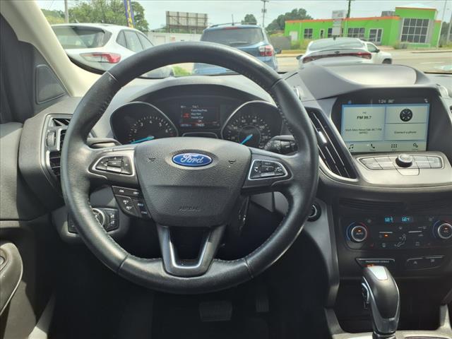 Photo of 2019 Gray Ford Escape