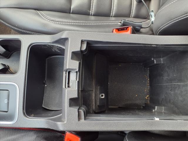 Photo of 2019 Gray Ford Escape