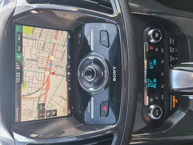 Photo of 2015 White Platinum Metallic Tri-Coat Ford Escape