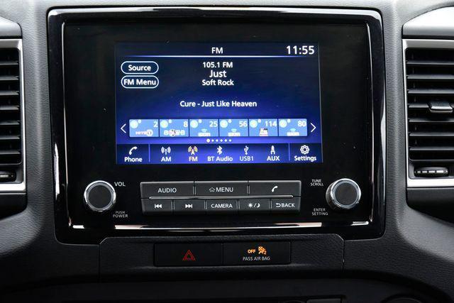 Photo of 2022 Deep Blue Pearl Nissan Frontier