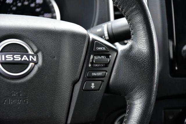 Photo of 2022 Deep Blue Pearl Nissan Frontier