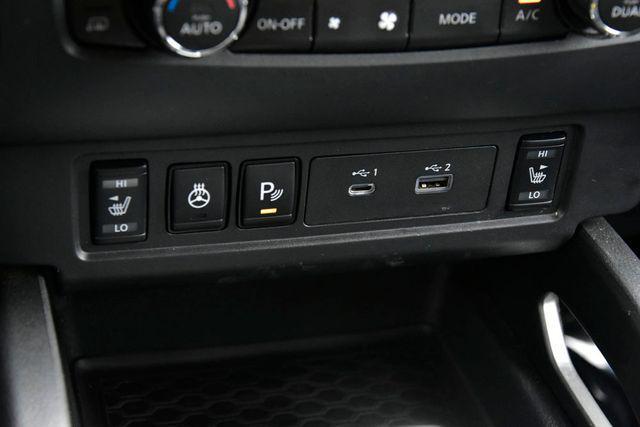Photo of 2022 Deep Blue Pearl Nissan Frontier