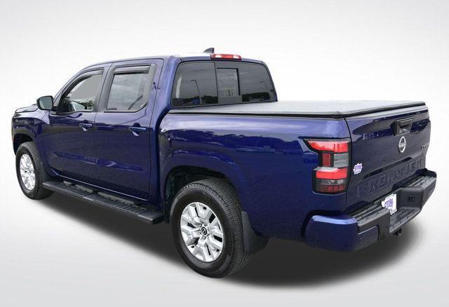 Photo of 2022 Deep Blue Pearl Nissan Frontier