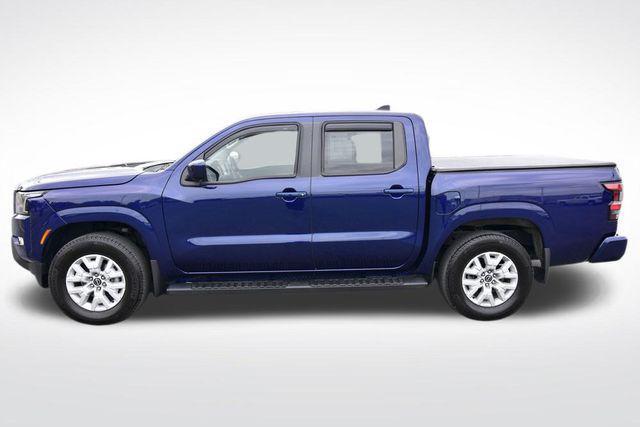 Photo of 2022 Deep Blue Pearl Nissan Frontier