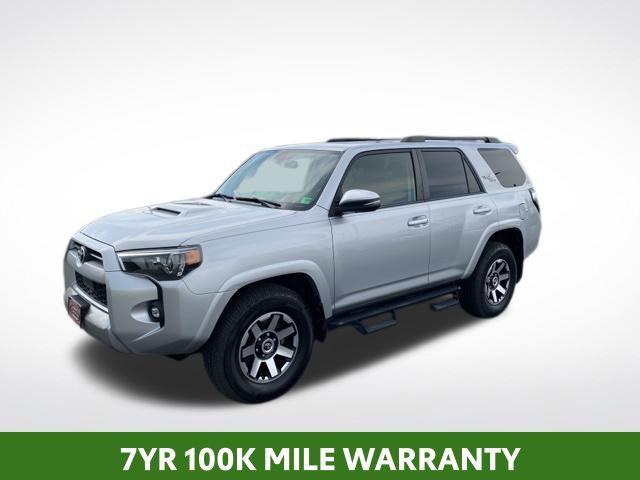 Photo of 2022 Classic Silver Metallic Toyota 4Runner