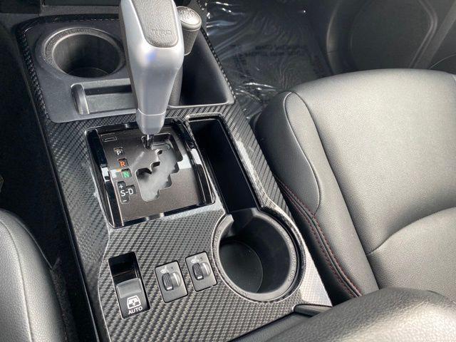 Photo of 2022 Classic Silver Metallic Toyota 4Runner