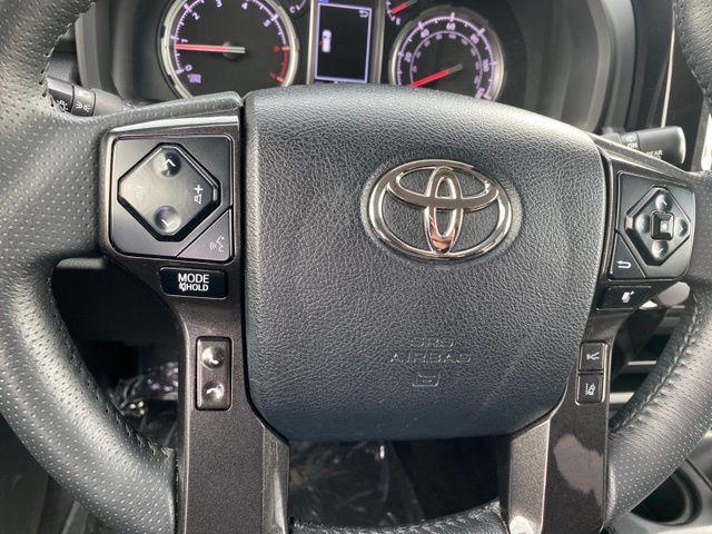 Photo of 2022 Classic Silver Metallic Toyota 4Runner