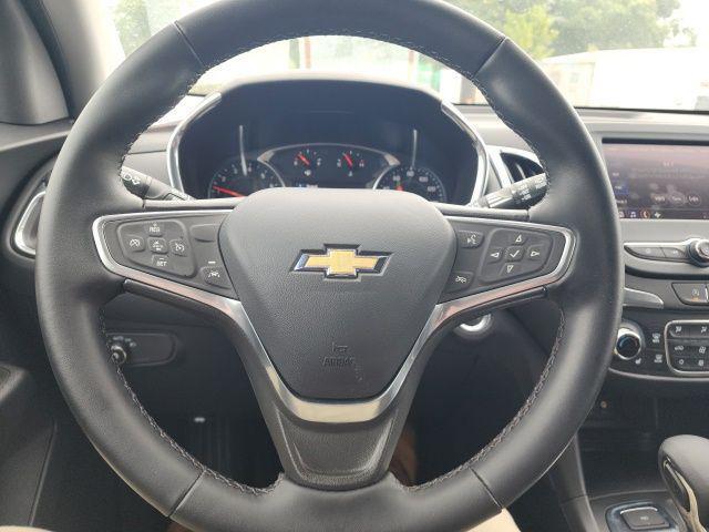 Photo of 2023 Mosaic Black Metallic Chevrolet Equinox