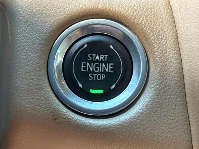Photo of 2023 Iridescent Pearl Tricoat Chevrolet Tahoe