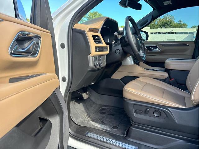 Photo of 2023 Iridescent Pearl Tricoat Chevrolet Tahoe