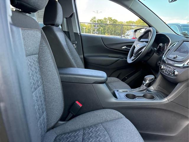 Photo of 2023 Harvest Bronze Metallic Chevrolet Equinox