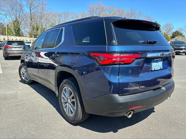 Photo of 2022 Northsky Blue Metallic Chevrolet Traverse