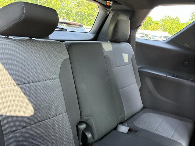 Photo of 2022 Northsky Blue Metallic Chevrolet Traverse