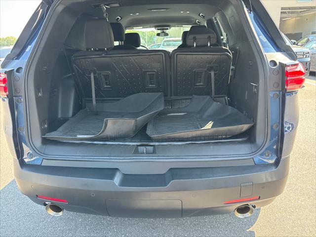 Photo of 2022 Northsky Blue Metallic Chevrolet Traverse