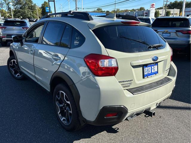 Photo of 2017 Desert Khaki Subaru Crosstrek