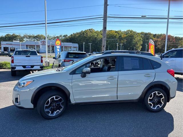 Photo of 2017 Desert Khaki Subaru Crosstrek