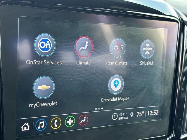 Photo of 2023 Mosaic Black Metallic Chevrolet Traverse