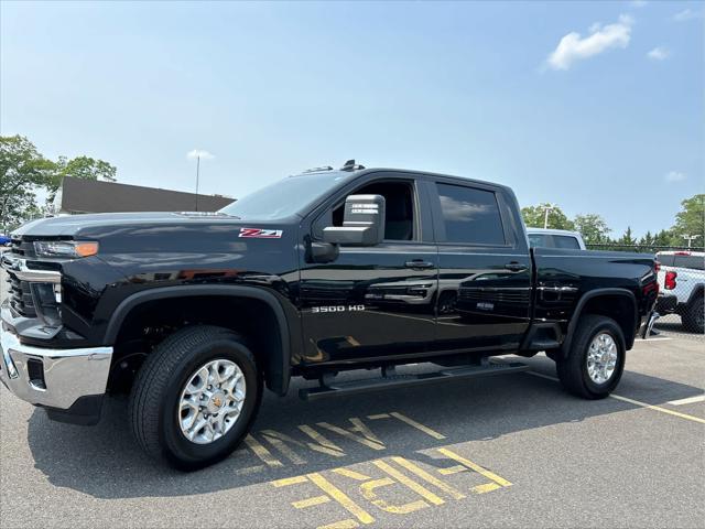 Photo of 2024 Black Chevrolet Silverado 3500