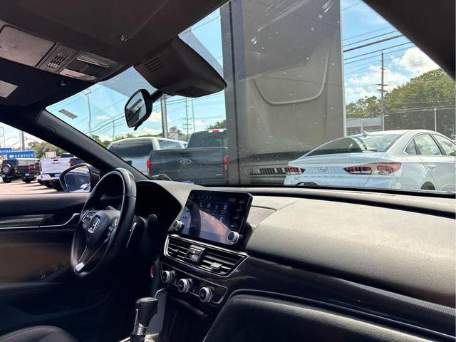 Photo of 2022 Sonic Gray Pearl Honda Accord
