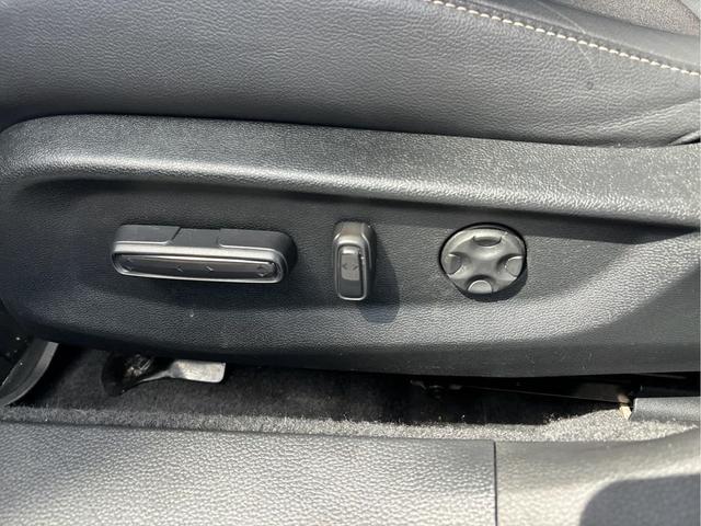 Photo of 2022 Sonic Gray Pearl Honda Accord