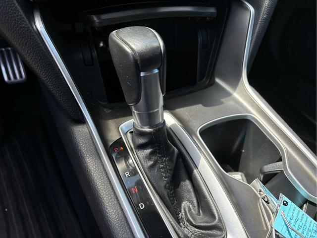 Photo of 2022 Sonic Gray Pearl Honda Accord