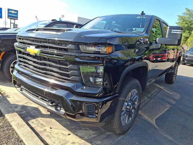 Photo of 2025 Black Chevrolet Silverado 2500