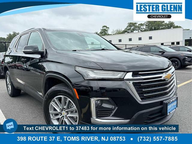 Photo of 2023 Mosaic Black Metallic Chevrolet Traverse
