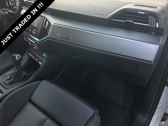 Photo of 2022 Glacier White Metallic Audi Q3
