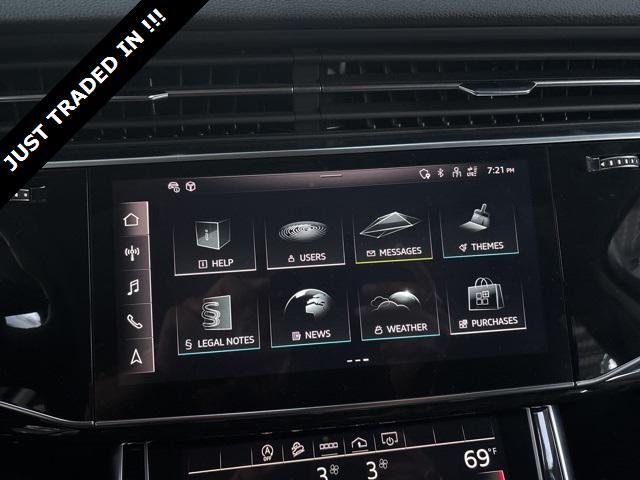 Photo of 2023 Satellite Silver Metallic Audi Q7