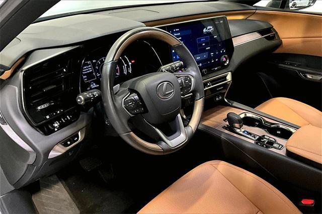 Photo of 2023 Iridium Lexus RX 350