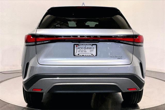 Photo of 2023 Iridium Lexus RX 350