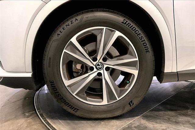 Photo of 2023 Iridium Lexus RX 350