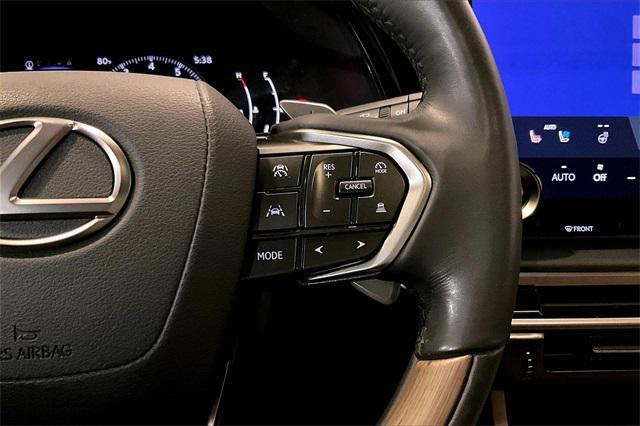 Photo of 2023 Iridium Lexus RX 350