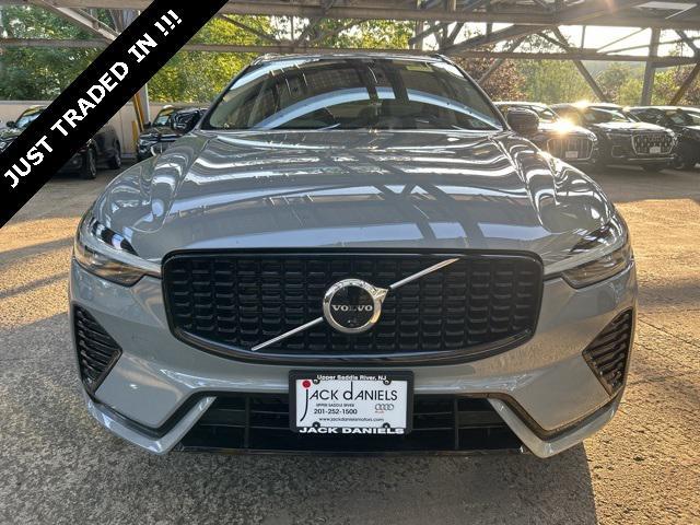 Photo of 2024 Vapour Grey Metallic Volvo XC60