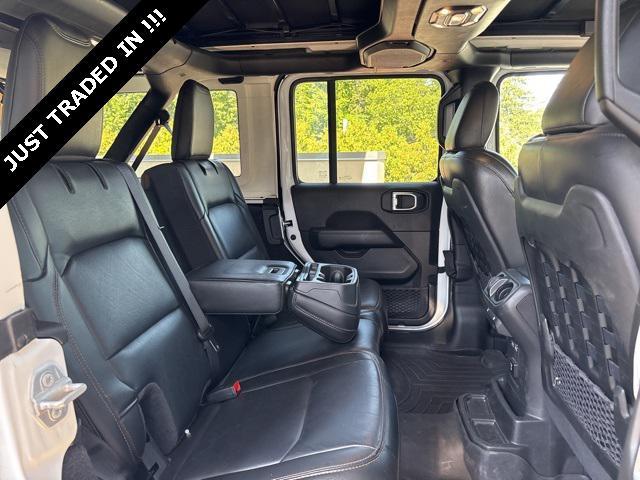 Photo of 2023 Bright White Clearcoat Jeep Wrangler