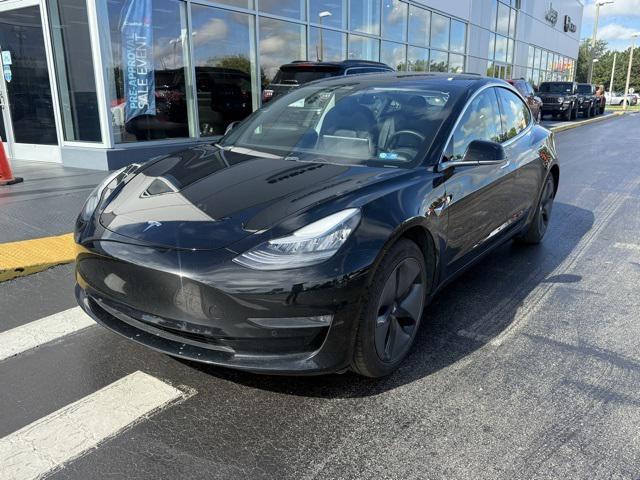 Photo of 2019 Solid Black Tesla Model 3