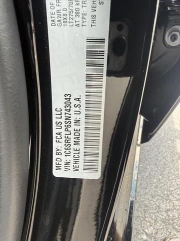 Photo of 2025 Diamond Black Crystal Pearlcoat RAM 1500
