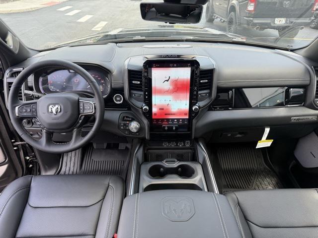 Photo of 2025 Diamond Black Crystal Pearlcoat RAM 1500